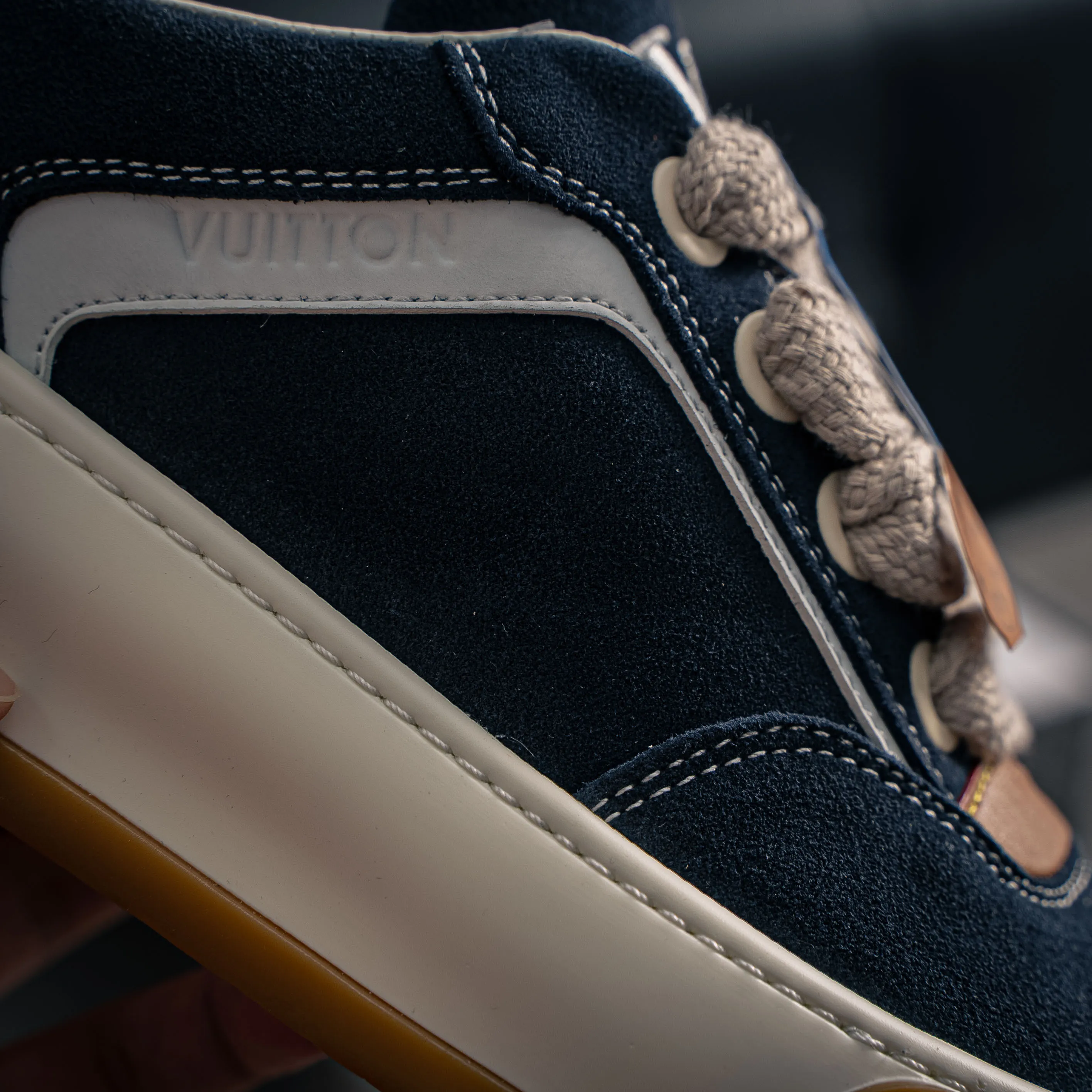 # LV LOUIS VUITTON Tilted Low Sneakers Series Low-Top Retro Versatile Skate Shoes 2026 Skate Shoes Shoes